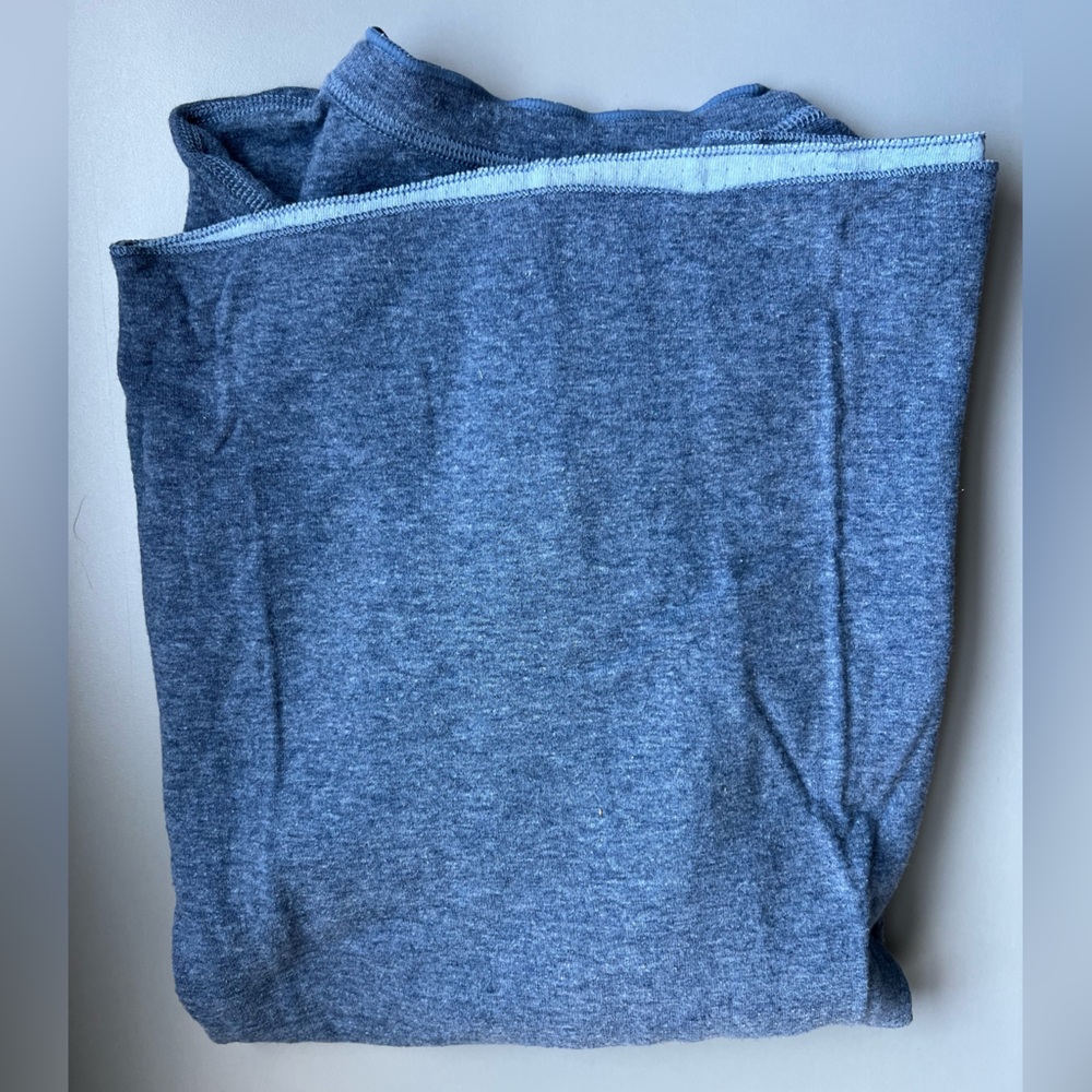 L.L. Bean Heather Blue Long Sleeve Henley Thermal Men’s Shirt size Large - Picture 3 of 12